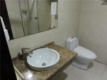 Guan Zhong Hotel Huayin Luaran gambar